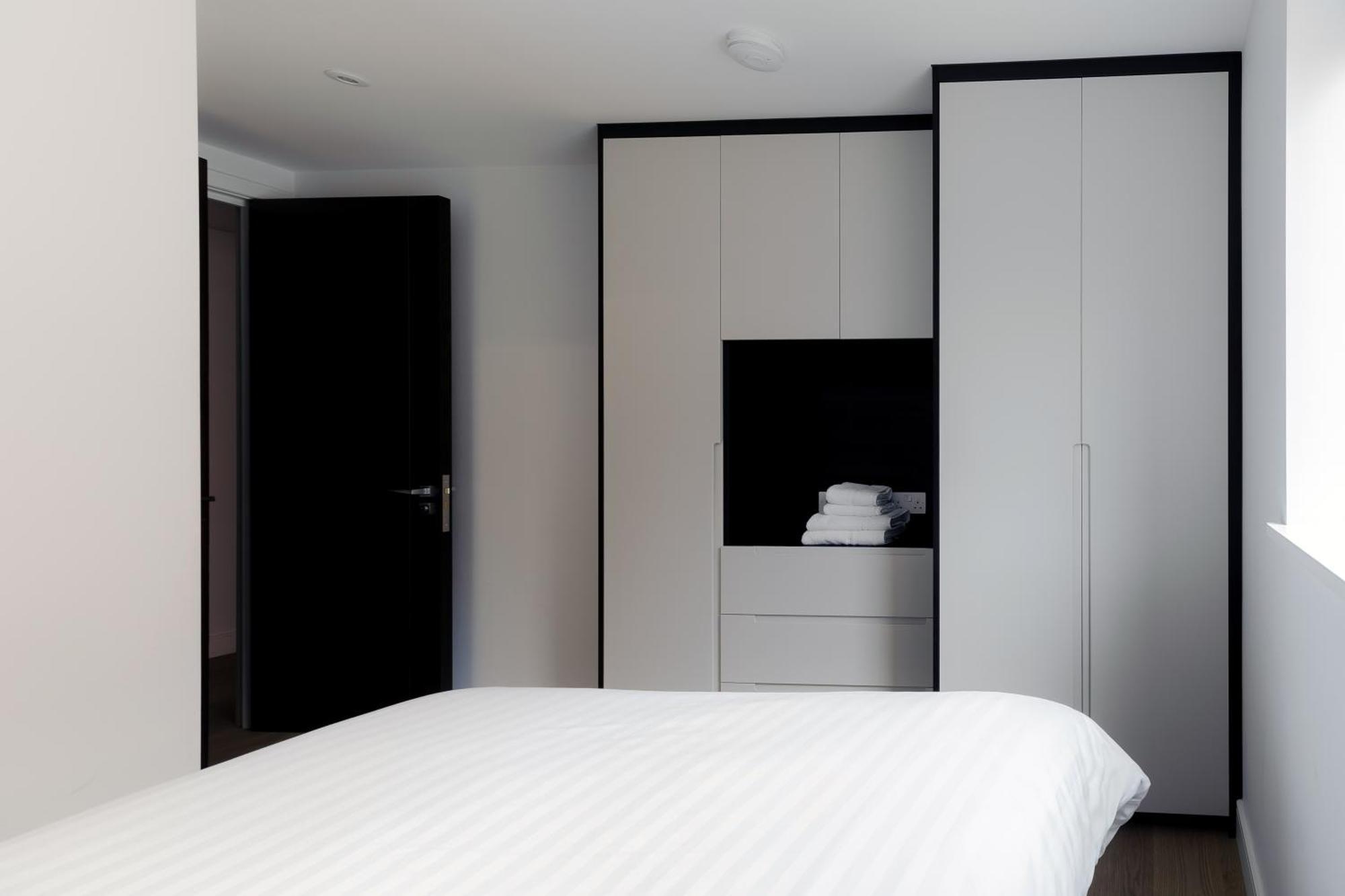 Stayinn Aldgate London Room photo